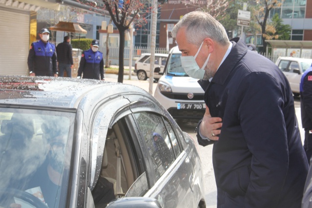 Başkan Kılıç Kandil Simiti Dağıttı