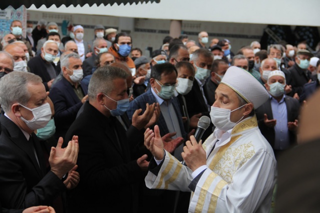 SEMRA ACAR SON YOLCULUĞUNA DUALARLA UĞURLANDI