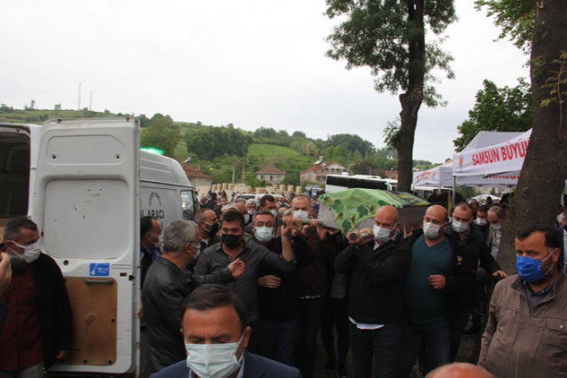 SEMRA ACAR SON YOLCULUĞUNA DUALARLA UĞURLANDI