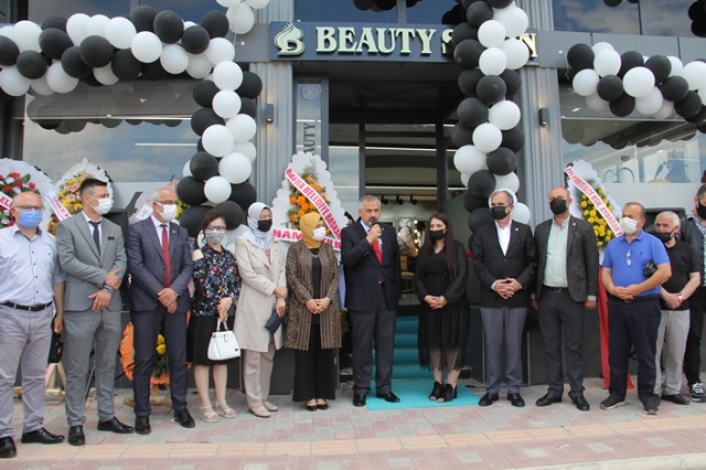 Bafra'da BEAUTY Bayan Kuaför ve Güzellik merkezi açıldı