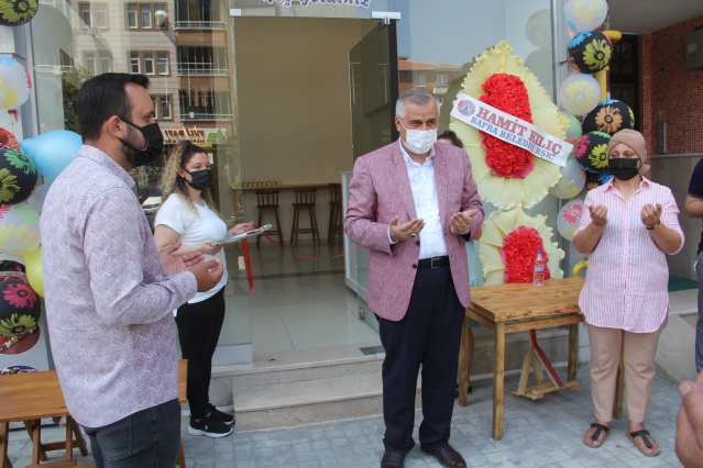 BAFRA’DA LEZİZHANE EV YEMEKLERİ ADLI İŞLETME HİZMETE AÇILDI
