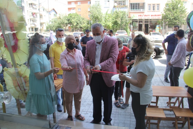 BAFRA’DA LEZİZHANE EV YEMEKLERİ ADLI İŞLETME HİZMETE AÇILDI