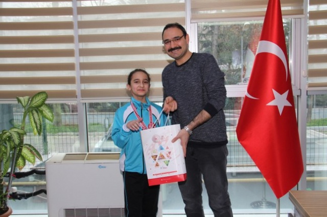 HATİPOĞLU ŞAMPİYONLARLA BİR ARAYA GELDİ