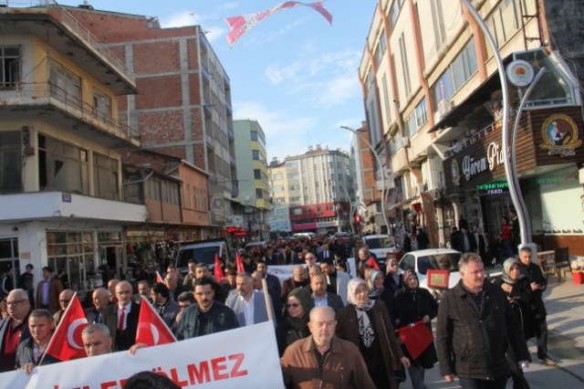 BAFRA ŞEHİTLER İÇİN TEK YÜREK OLDU