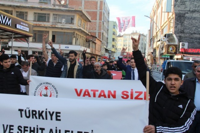 BAFRA ŞEHİTLER İÇİN TEK YÜREK OLDU