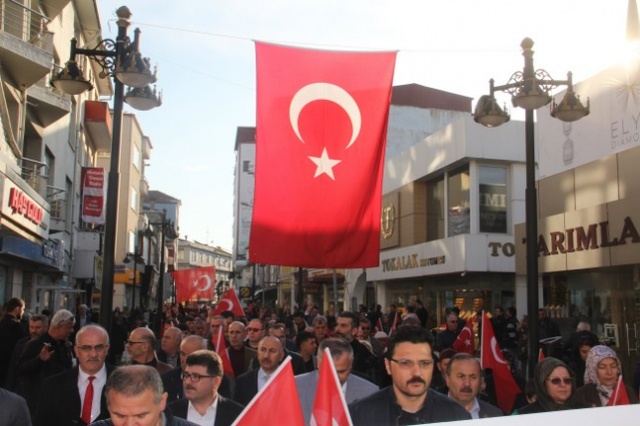 BAFRA ŞEHİTLER İÇİN TEK YÜREK OLDU