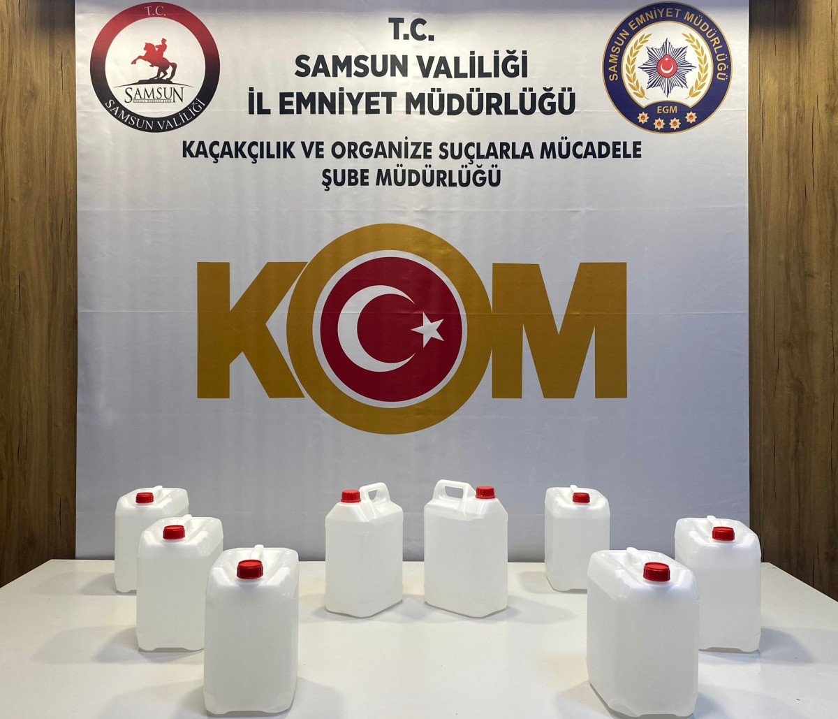 Samsun'da 40 litre etil alkol ele geçirildi