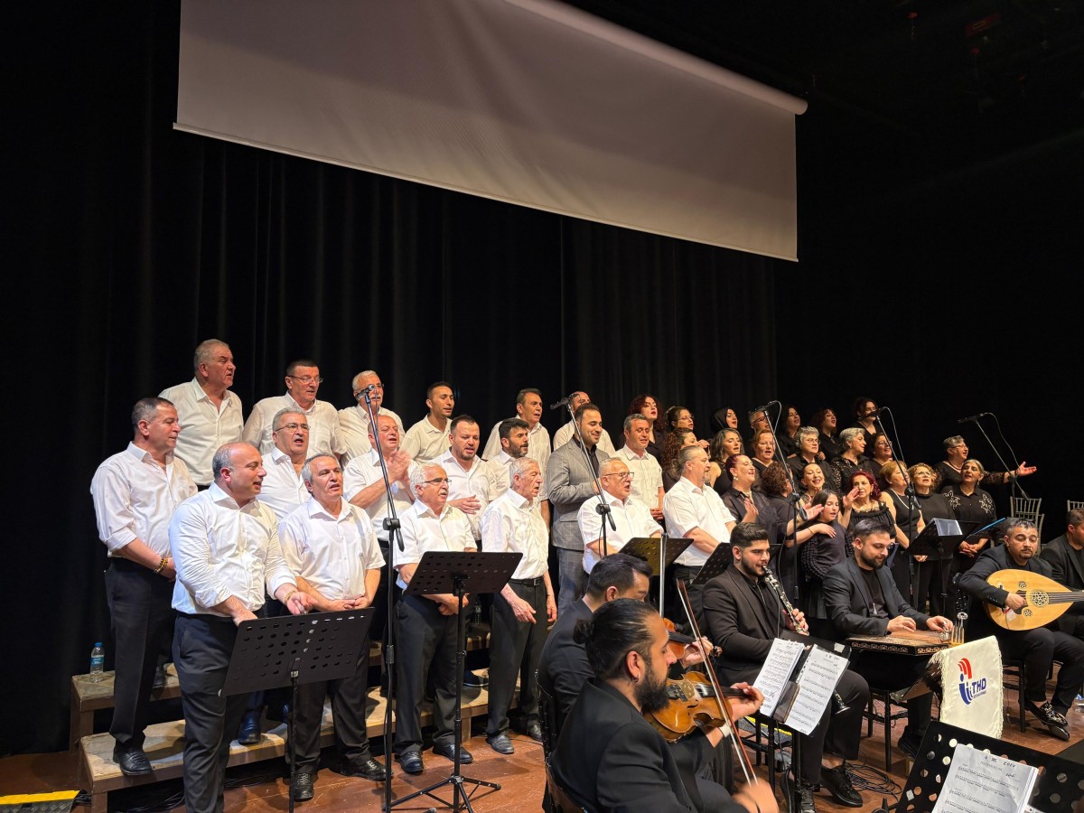 THD Vezirköprü Şubesi Türk Sanat Müziği Korosu yaz konseri düzenledi