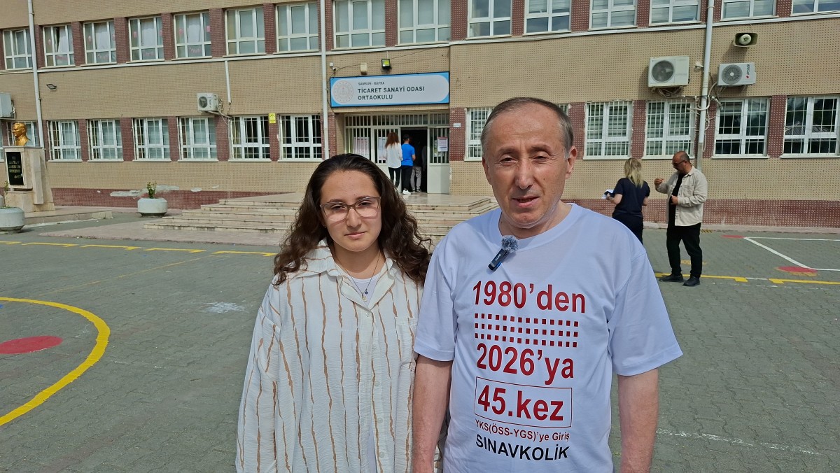 Bafra'da 63 yaşındaki Adem Topçuoğlu 45. kez üniversite sınavına girdi