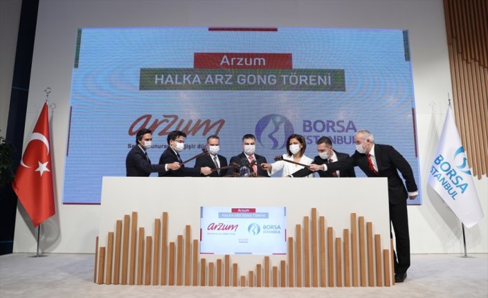 Borsada gong Arzum Elektrikli Ev Aletleri için çaldı