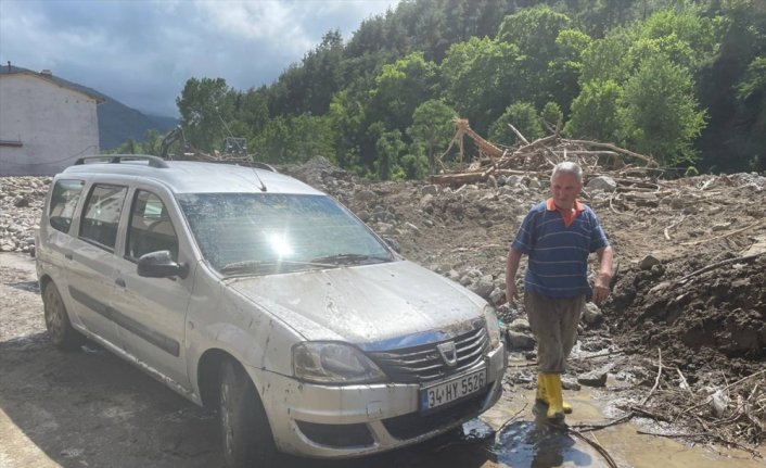 İki selde de hasar gören aracını kullanmayı sürdürecek