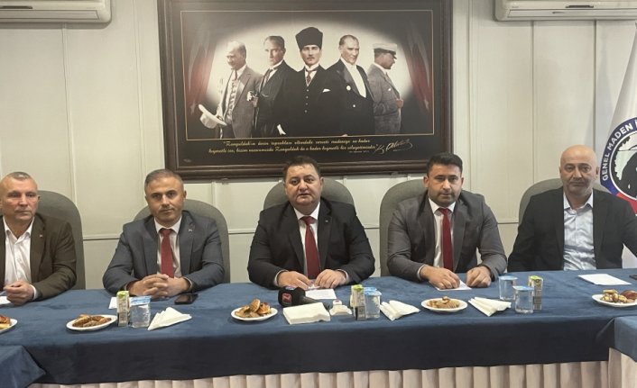 Genel Maden İşçileri Sendikası Başkanı Yeşil, madencilerin deprem bölgesindeki çalışmalarını değerlendirdi: