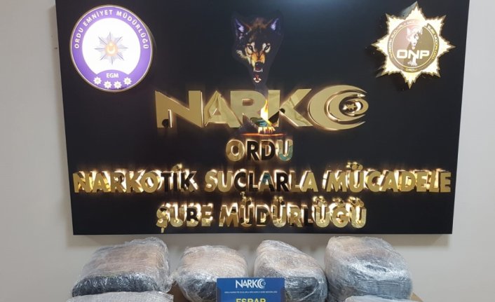 Ordu'da 22 kilogram esrar ele geçirilen otomobildeki 5 kişi tutuklandı