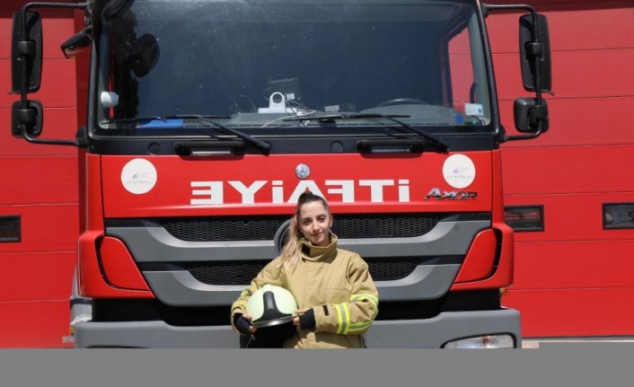 Safranbolu'da kadın itfaiyeci erkek meslektaşlarıyla omuz omuza görev yapıyor