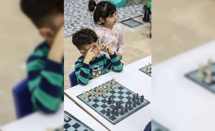 "Türkiye Satrançla Tek Yürek Oluyor" projesiyle depremzede çocuklara moral desteği