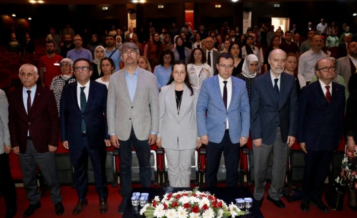 Trabzon'da “Evde Sağlık ve Sosyal Hizmetlere Güncel Bakış“ paneli düzenlendi