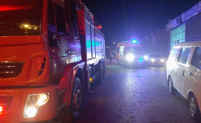 Çorum'da iş yerinde çıkan yangında maddi hasar oluştu