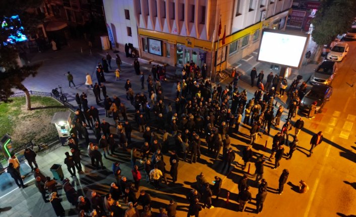 İsrail'in Gazze'deki hastaneye saldırısı Samsun ve çevre illerde protesto edildi