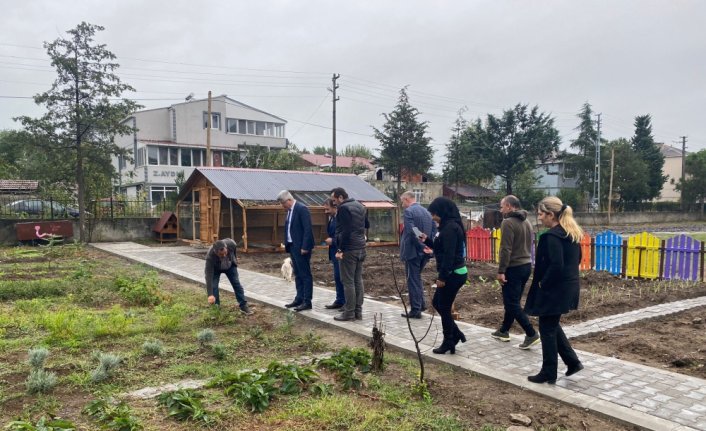 Samsun Milli Eğitim Müdürü Ağar'dan Ondokuzmayıs Fen ve Doğa Okulu'na ziyaret