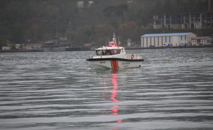 Zonguldak'ta batan geminin kayıp 10 personelini arama çalışmaları sürüyor