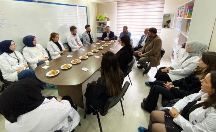 MHP Bolu Belediye Başkan adayı Durak, “Okula Hazırlık Paketi“ projesini anlattı