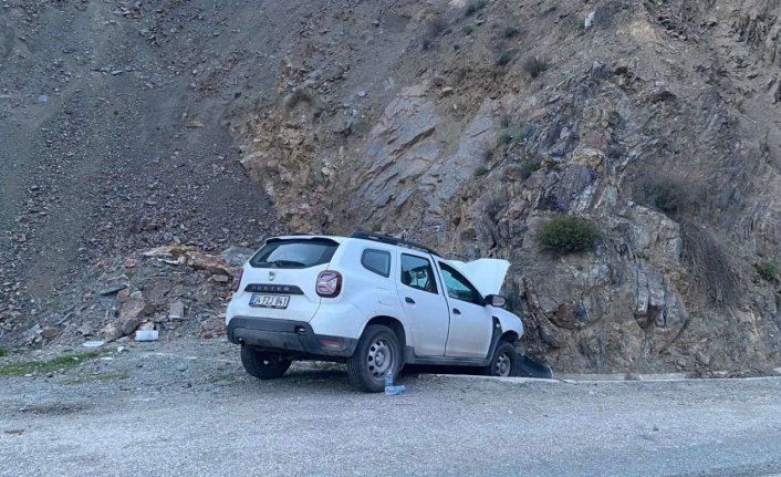 Artvin'de trafik kazasında bir gazeteci öldü, bir gazeteci yaralandı