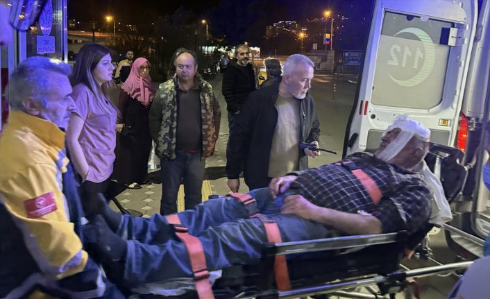 Tokat'ta akrabalar arasında çıkan silahlı ve sopalı kavgada 3 kişi yaralandı