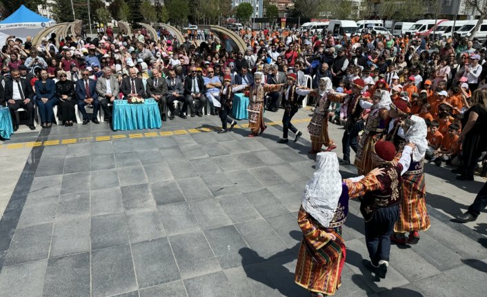 Çorum'da “Çiğdem Aşı ve Geleneksel Çocuk Oyunları Etkinliği“ düzenlendi
