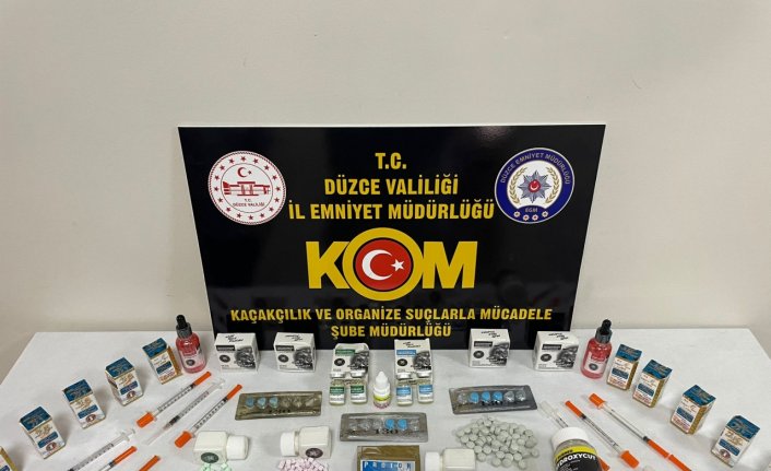 Düzce'de kaçak vücut geliştirme ürünleri ele geçirilen 2 kişiye adli işlem