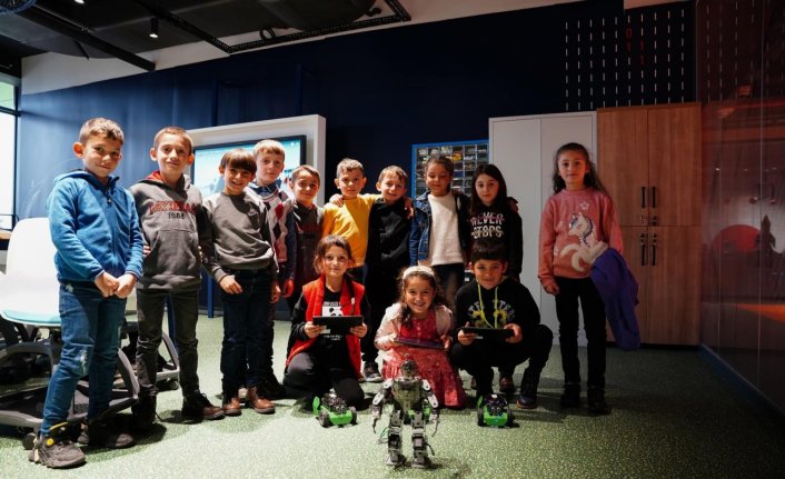 Trabzon'daki Özdemir Bayraktar Planetaryum ve Bilim Merkezi 57 bin 967 kişiyi ağırladı
