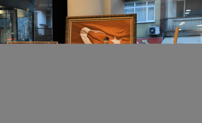 Timsal Karabekir, Trabzon'da “dünü unutma yarına hakkın olsun“ konulu söyleşiye katıldı: