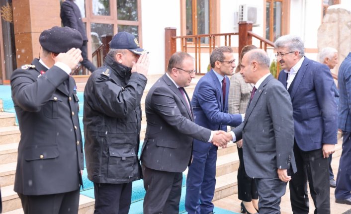 İçişleri Bakan Yardımcısı Aktaş, Çorum Valisi Çalgan'ı ziyaret etti