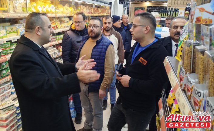 Boyabat'ta market ve alışveriş merkezlerinde fiyat ve etiket denetimi yapıldı