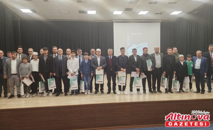 Suluova'da “Genç Sada Kur'an-ı Kerim'i Güzel Okuma İl Yarışması“ düzenlendi