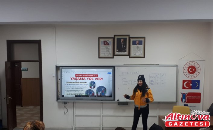 Tokat'ta “Fermuar sistemi ile yaşama yol ver“ projesi kapsamında 63 kişiye eğitim verildi