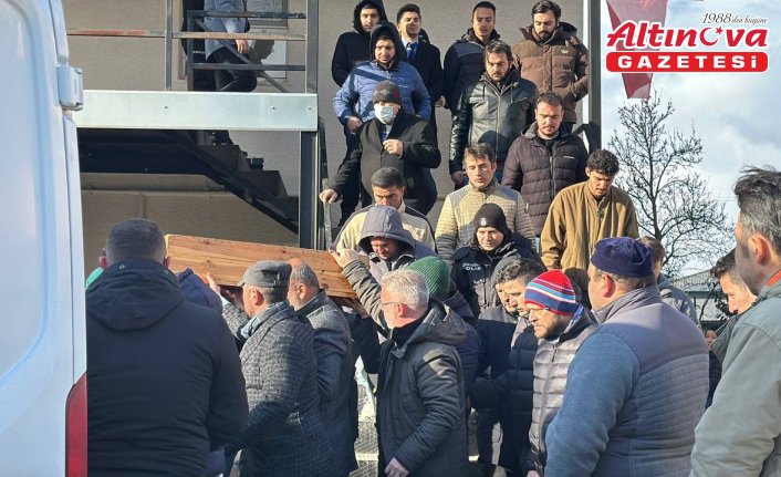 Düzce'de babasının park etmeye çalıştığı aracın altında kalan çocuk hayatını kaybetti