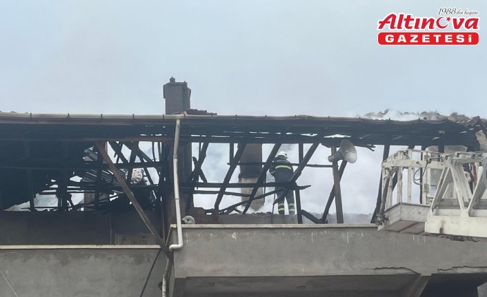 Osmancık'ta bir evde elektrik kontağından yangın çıktı
