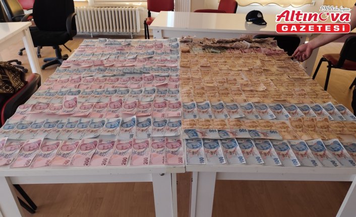 Çorum'da zabıtanın yakaladığı 3 dilencinin 5 saatte 24 bin lira topladığı belirlendi