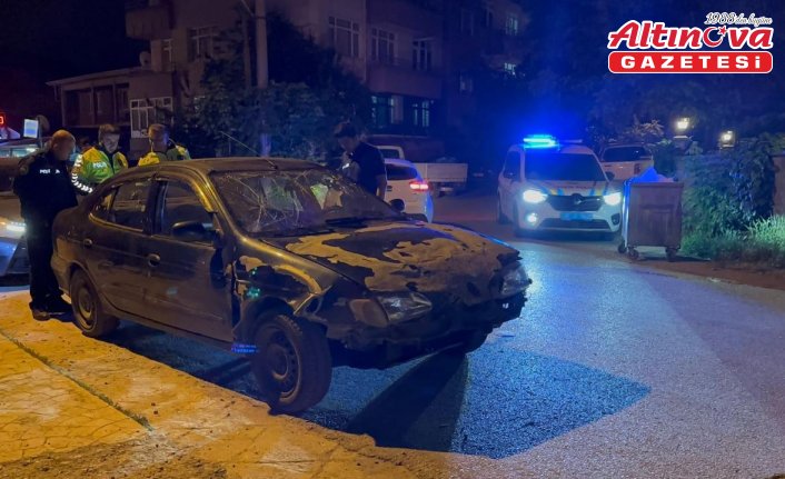 Düzce'de polisin “dur“ ihtarına uymayan ehliyetsiz sürücü kovalamacayla yakalandı