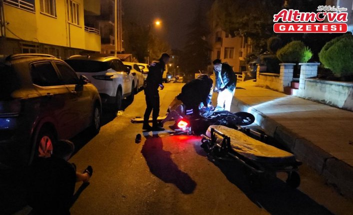 Çorum'da otomobil ile çarpışan motosikletteki 2 kişi yaralandı