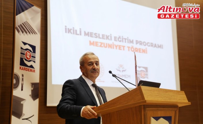 Karabük'te yapılan “İkili Mesleki Eğitim Uygulaması“ ilk mezunlarını verdi