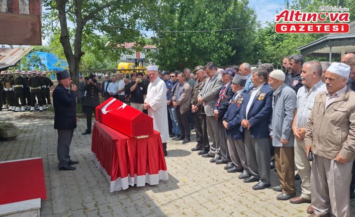 Kore gazisi Muhammet Gündüz Samsun'da törenle son yolculuğuna uğurlandı
