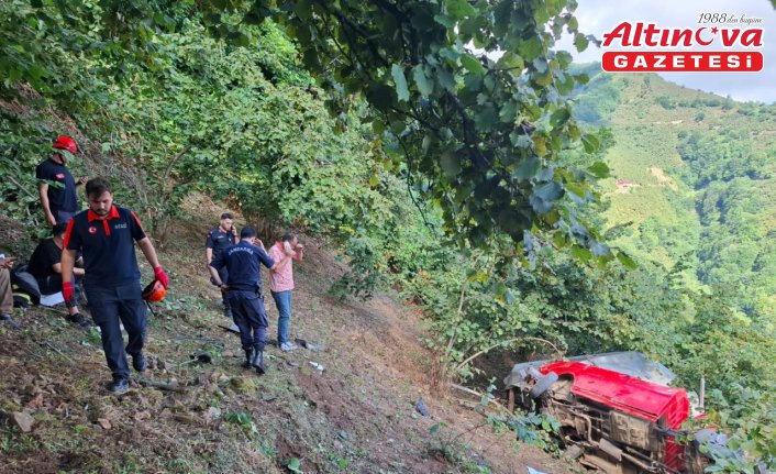 Giresun'da fındık işçilerini taşıyan kamyonet devrildi 1 kişi öldü, 9 kişi yaralandı