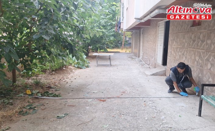 Samsun'da 6. kattaki dairenin penceresinden düşen 5 yaşındaki çocuk ağır yaralandı