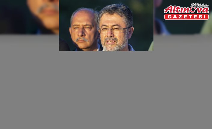 Tarım ve Orman Bakanı Yumaklı, orman yangınlarıyla ilgili açıklama yaptı: