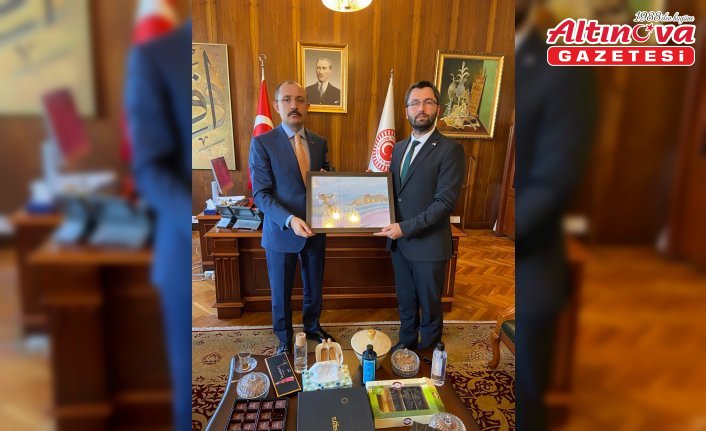 Yeşilay Samsun Şube Başkanı Güneş, Milletvekili Muş ile bir araya geldi