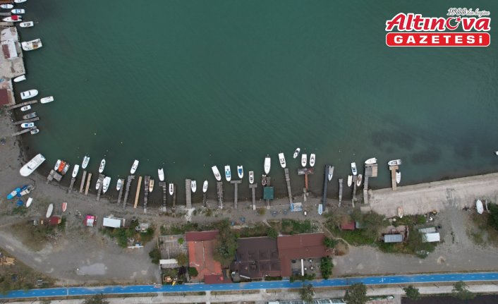 Kastamonu'da olumsuz hava koşulları nedeniyle balıkçılar denize açılamadı