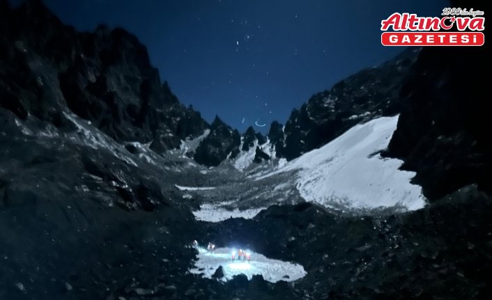 Rize'de yaylada yollarını kaybeden iki turiste ulaşıldı
