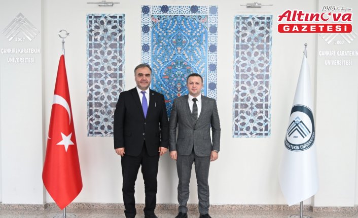 AA Samsun Bölge Müdürü Demir, ÇAKÜ Rektörü Karataş'ı ziyaret etti