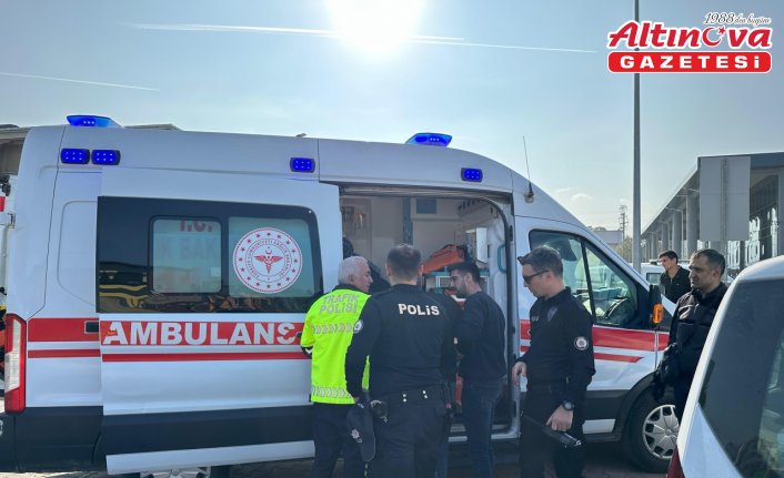 Gerze'de otomobil ile motosikletin çarpışması sonucu bir kişi yaralandı